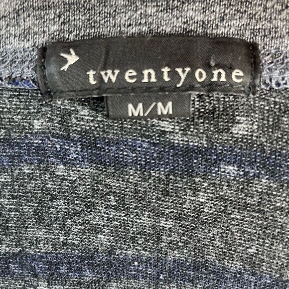 Twenty One Gray and Blue Striped Long Sleeve Top Size M EUC - Picture 4 of 7